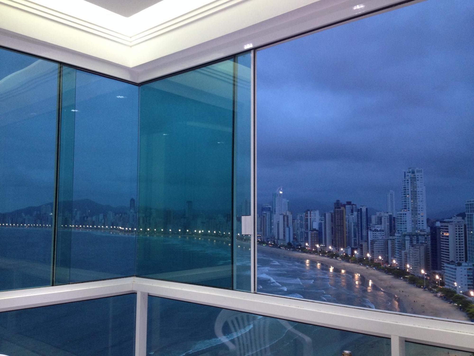 Frente Mar Incomparavel Balneario Camboriu